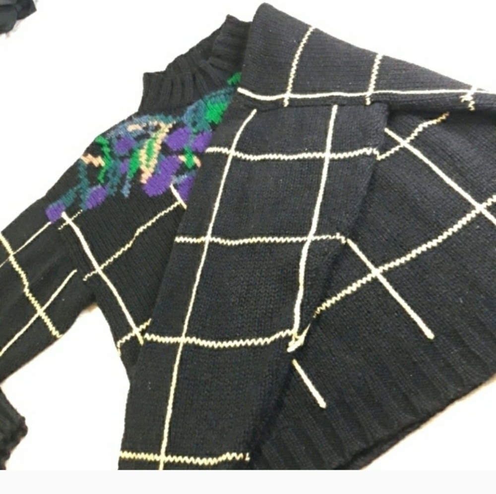 Floral Grid Sweater 100 % Shetland Wool Black  Purple And Yellow Size Medium - Picture 4 of 11